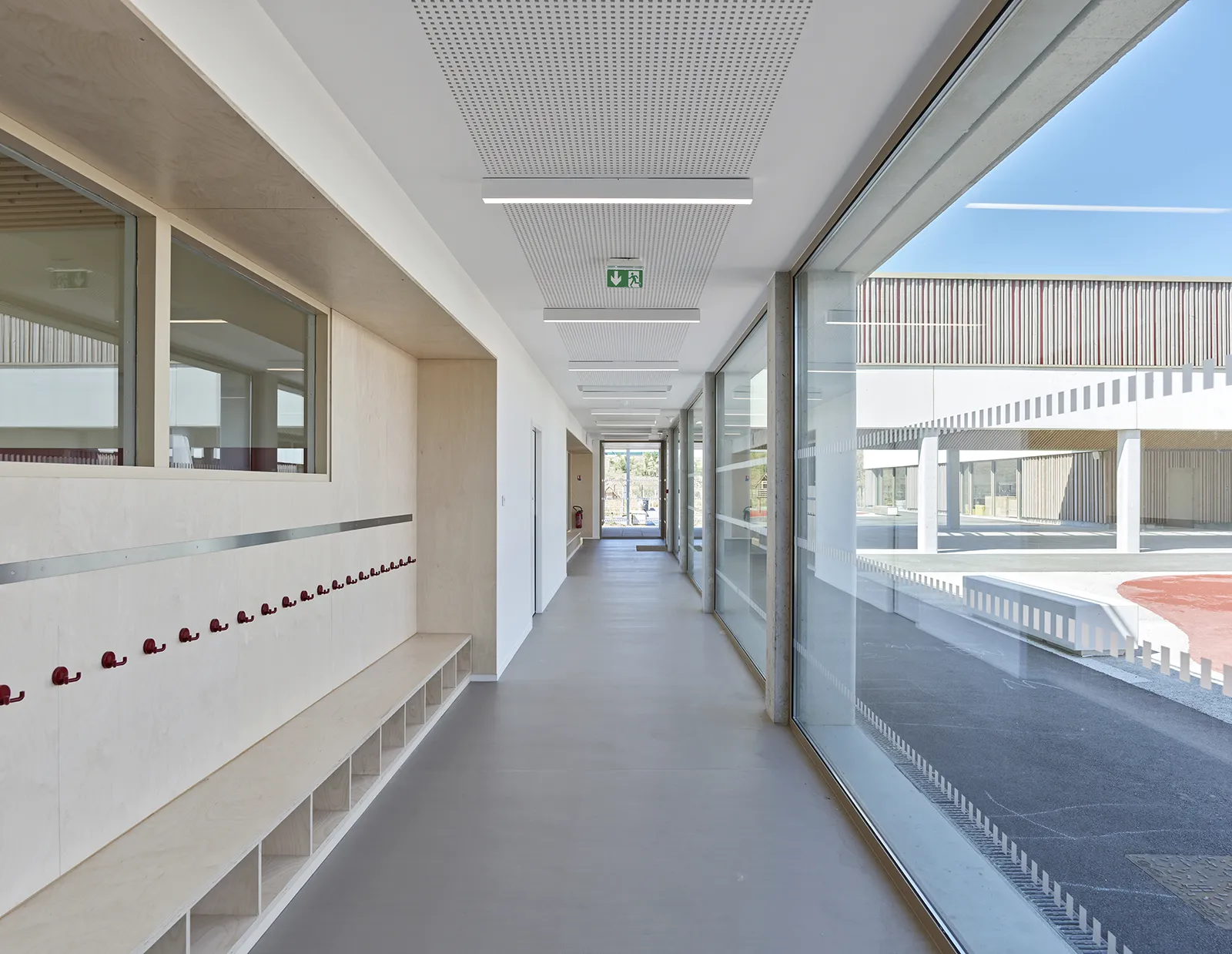 Vue d’une circulation de l’école maternelle Chanteloup à Moissy-Cramayel